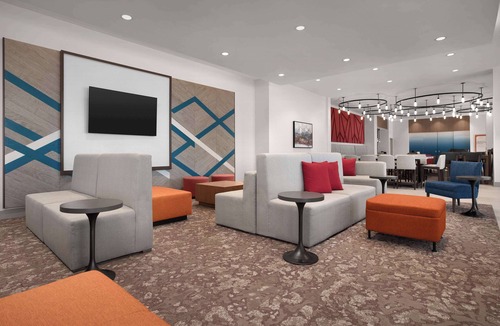 Dupont Hotel | Hilton Garden Inn Denver Airport Tower Road