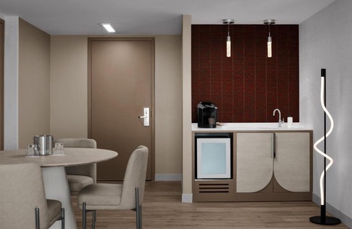 Santa Clara Hotel | Hilton Santa Clara - Newly Renovated