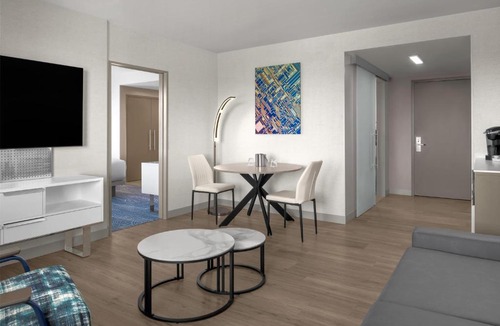Santa Clara Hotel | Hilton Santa Clara - Newly Renovated