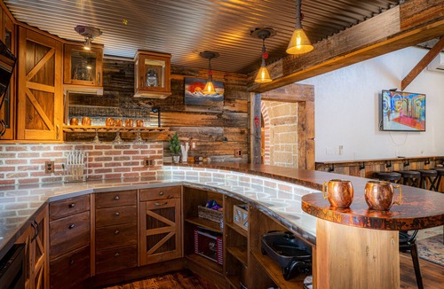 Avery Park House | Historic Barn House - Near CSU and Stadium!