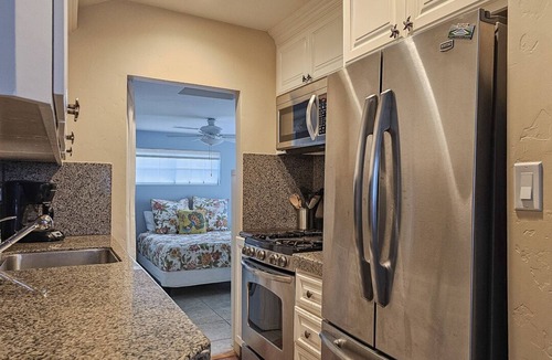 Laguna Beach Cottage | Historic Beach Cottage Nestled in the Heart of Laguna Beach