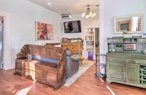 Historic District Cottage | Historic Georgetown Home w/ Private Backyard!