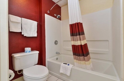 Allison Hotel | Historic Route 66 Stay w/Pool & Gym Stay with Breakfast | 4.86 mi to Rex Museum