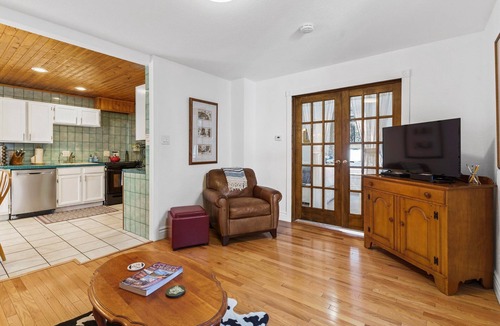 Idaho Springs Apartment | Historic Victorian - 2 Bedroom Home with Parking off Main Street