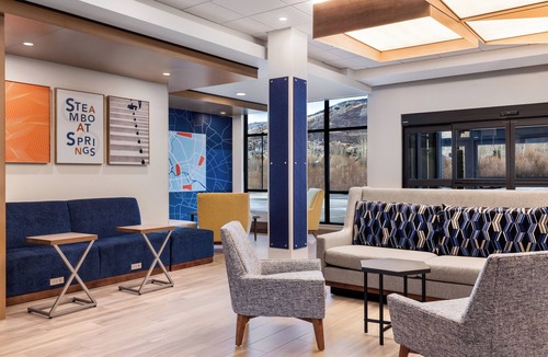 Steamboat Springs Hotel | Holiday Inn Express & Suites Steamboat Springs by IHG