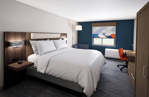 Laramie Hotel | Holiday Inn Express & Suites Laramie West
