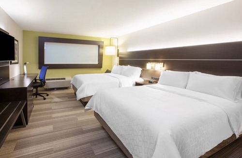 North San Jose Hotel | Holiday Inn Express & Suites San Jose Airport by IHG