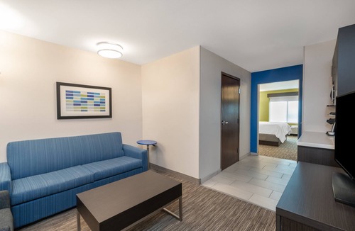 Trinidad Hotel | Holiday Inn Express & Suites Trinidad by IHG