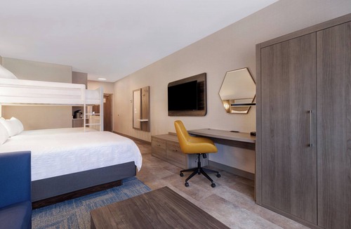 Moab Hotel | Holiday Inn Express & Suites Moab by IHG