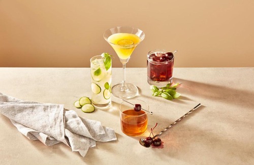 Commerce City Hotel | Holiday Inn & Suites Commerce City - Denver Airport by IHG