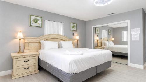 Highland Garden House | Hollywood 3BR - Private Pool & Fire Pit