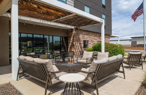 Westridge Hotel | Home2 Suites by Hilton Denver Highlands Ranch