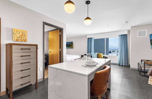 Southeast Colorado Springs Hotel | Homewood Suites by Hilton Colorado Springs Airport