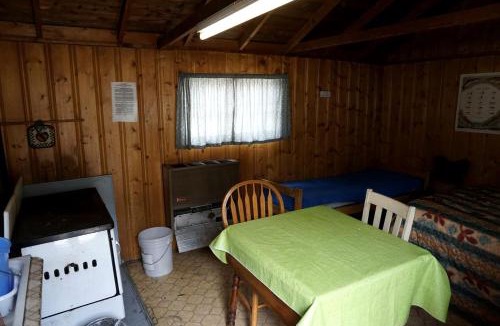 Bellvue House | Homey, Pet Friendly Cabin near Lory State Park in Poudre Canyon, Colorado