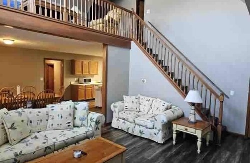 Put-in-Bay House | Hook, Line, & Sinker