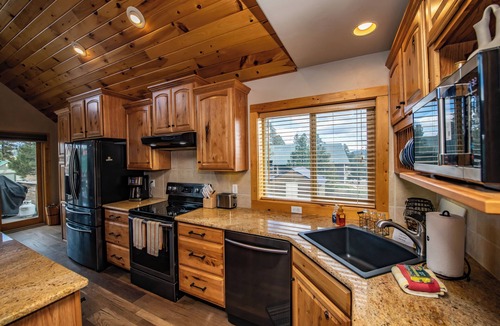 Pagosa Highlands Cabin | Hot Tub! Close to Fishing, ATV, Hiking, Rafting, Rivers!