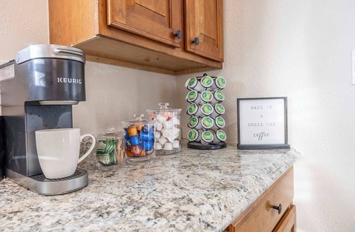 South Westminster House | Hot Tub | Pets Yes | Movie Theater | Game Console