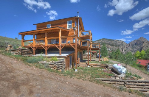 Creede House | Hot Tub | Unparallel Views | Dogs Welcome | Walk to Downtown Creede