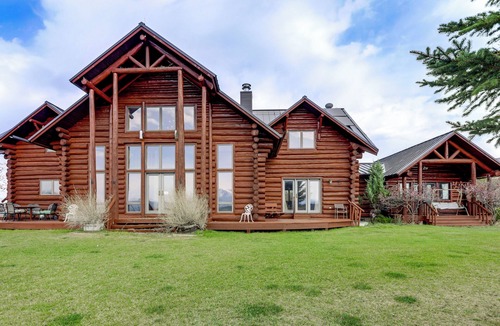 Glenwood Springs House | Hot Tub & Views! 8,000-Sq-Ft Glenwood Springs Gem