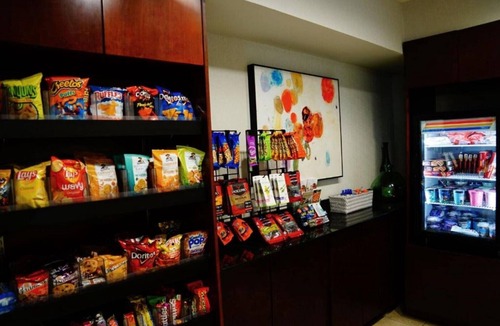 Aurora House | Hotel in Denver area located on premise of Southlands