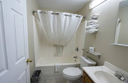 Englewood Hotel | Hotel O Englewood-South Denver CO