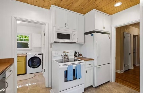 Mariposa House | House on the Hill – Gateway to Yosemite
