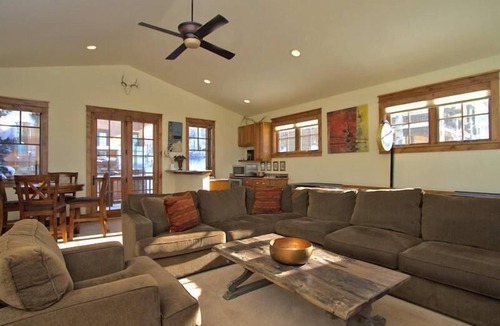 Steamboat Springs House | Huge 5 BD Dog Friendly, Hot Tub, New Back Deck!