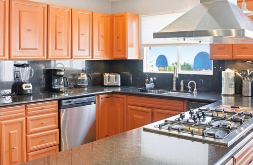 North Las Vegas Villa | Huge 6-BDR Villa with Pool