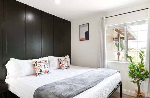 San Gabriel Valley House | Huge & Modern home near Colleges