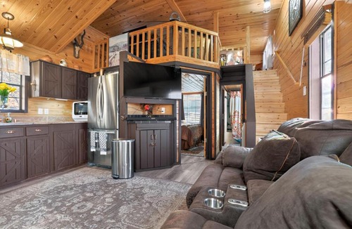 Woodland Park House | Hummingbird Heaven Woodland Park Mountain Cabin
