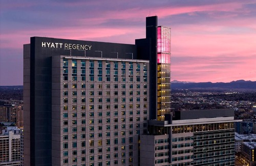 Downtown Denver Hotel | Hyatt Regency Denver at Colorado Convention Center