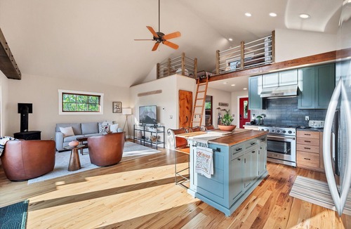 Idaho Springs Cabin | Idaho Springs Dream Cabin – Cozy Seclusion with Gorgeous Mountain Backdrop