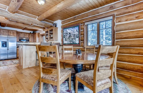 Quandary Village House | Idyllic Breckenridge Chalet with deck, valley views and Starlink internet