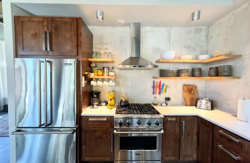 Mount Crested Butte House | Immaculate! Hot Tub! Heated Garage! New Build!