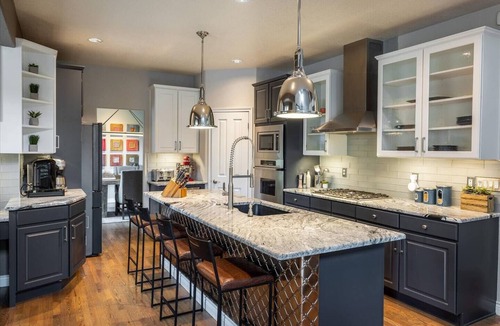 Longmont House | Impeccable Boulder Co Home Hot Tub EV Chargernn