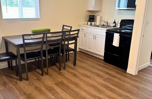 Colorado Springs Apartment | Inclinescape#6