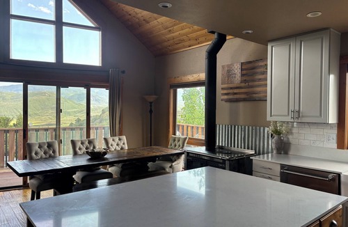 Snowmass Ski Chalet | Incredible Snowmass and Elk Mountain Views