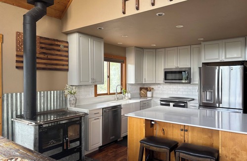 Snowmass Ski Chalet | Incredible Snowmass and Elk Mountain Views