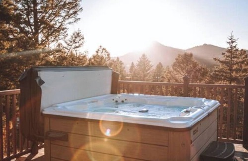 Divide Cabin | Indigo/Aframe- Hot Tub- Views!