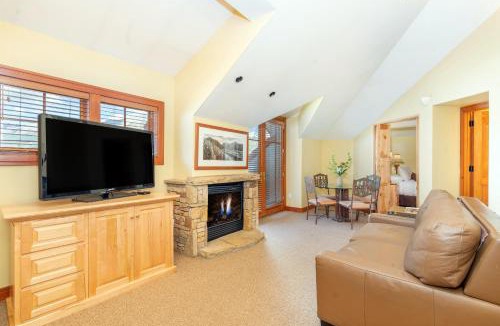 Mountain Village Hotel | Inn at Lost Creek