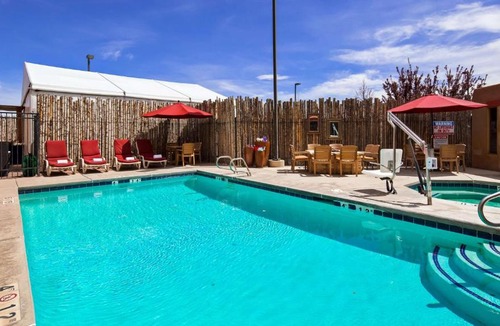 Santa Fe Hotel | Inn at Santa Fe, SureStay Collection by Best Western