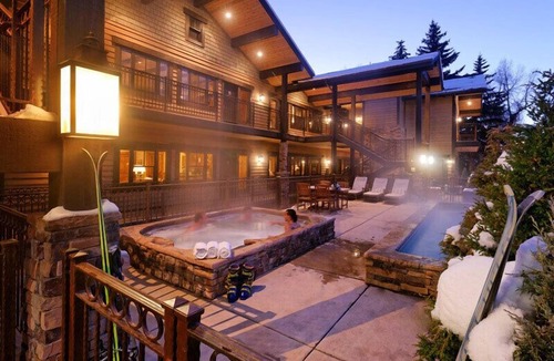 West End Condo | Innsbruck Aspen | Deluxe Two-Bedroom Suite 03 w/Hot tub, Centrally located