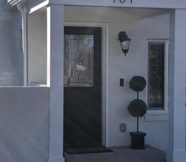 Colorado Springs Villa | Ivywild Boutique Cottage