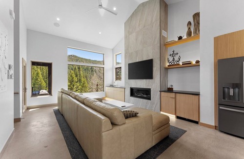 River Run Villa | Iwtak4