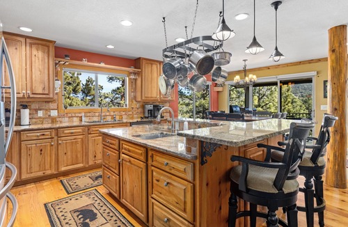 Estes Park House | Jewel on the Green by Estes Park Homes