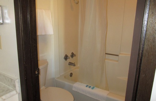 Tonopah Hotel | Jim Butler Inn & Suites