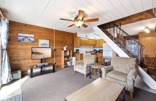 Stevensville Ski Chalet | Juniper Presents: Chalet #25 Walk to Beach Chalet & Resort Amenities