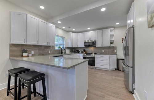 Barnum House | Just remodeled 3bed, 2.5 bath house in pleasant Denver with WiFi, AC