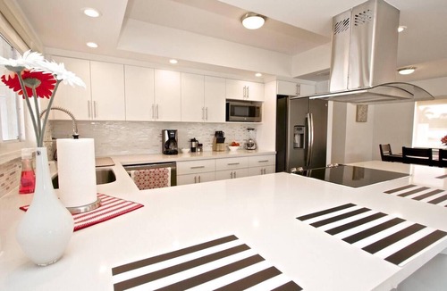 Pompano Beach Condo | Kanda Zen Apt 5 - Luxury pool & water views