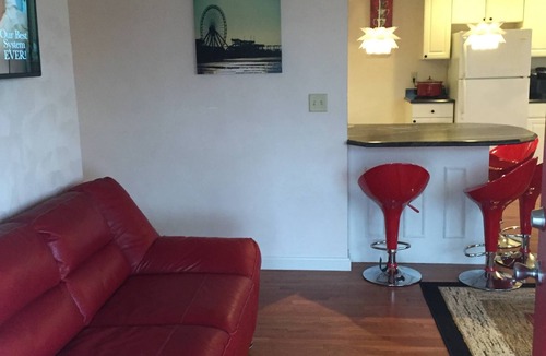 Erie Cottage | Kelso Woods with private beach access!